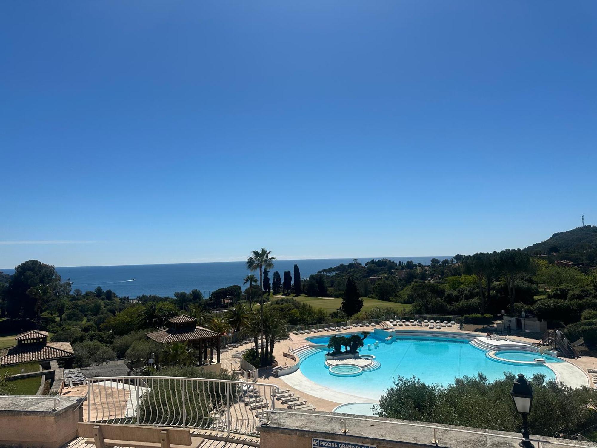 Cap Esterel Village Pierre & Vacance , Agay 4Prs Climatise-Wifi-Parking Inclus Saint-Raphael  Exterior photo